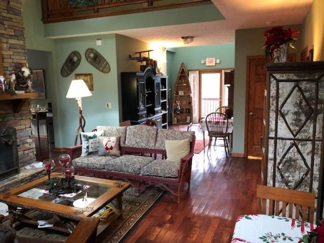 Long Mountain Lodge Bed & Breakfast Dahlonega Quarto foto